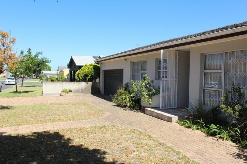 4 Bedroom Property for Sale in Tygerdal Western Cape